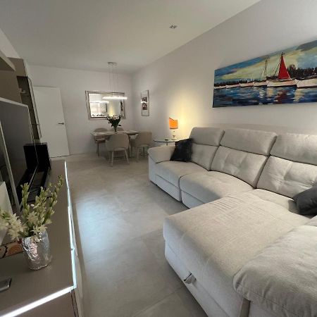 New Build Modern Ap 4 Min Walk To The Beach And Marbella Old Town Екстер'єр фото